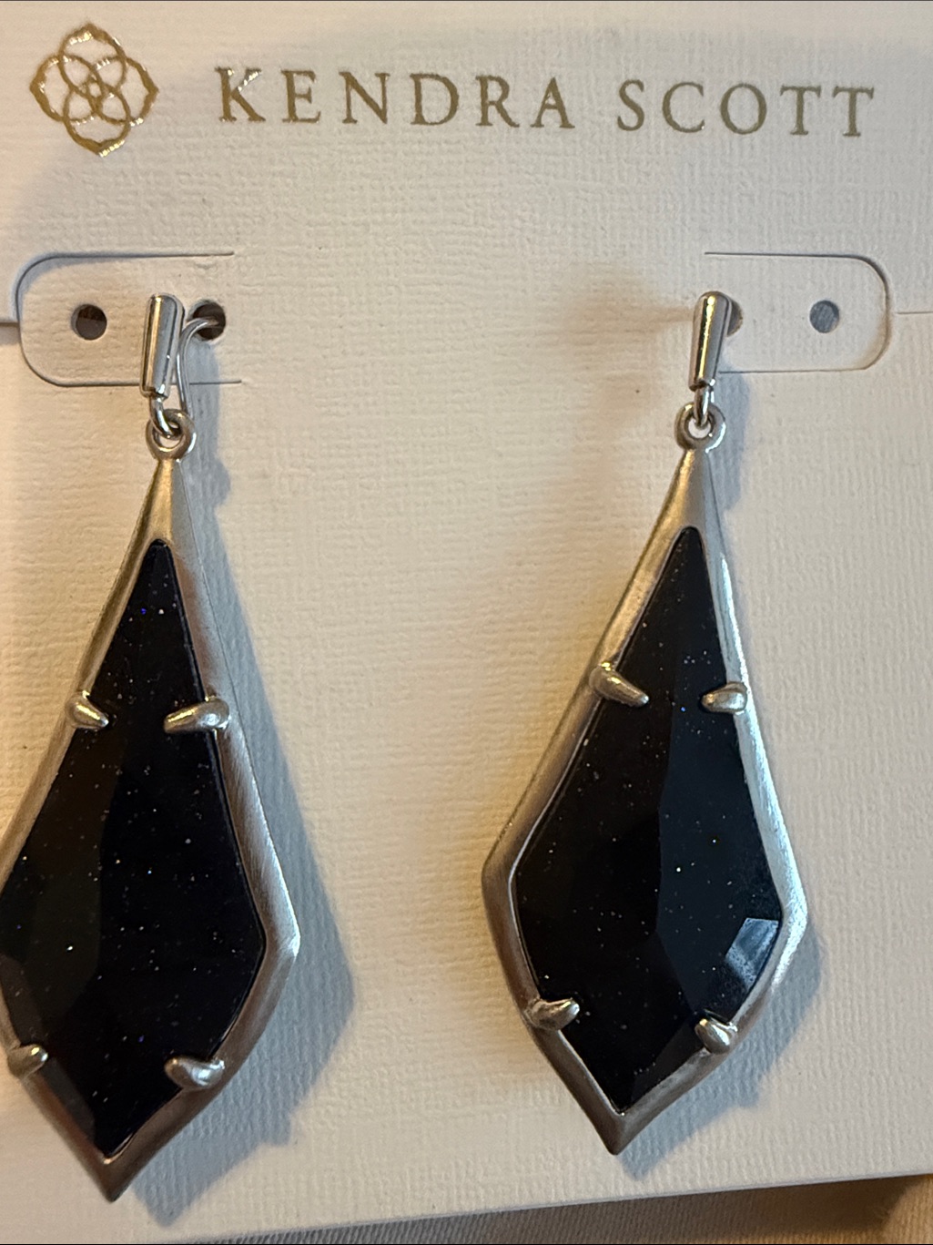 Kendra Scott Set Brand New